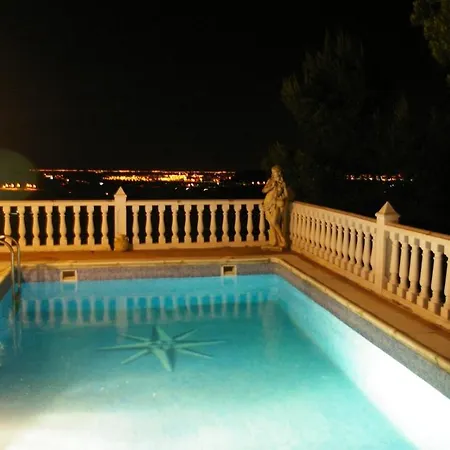 Con Piscina Y Vista Impresionante - Alquiler De Temporada Holiday home *